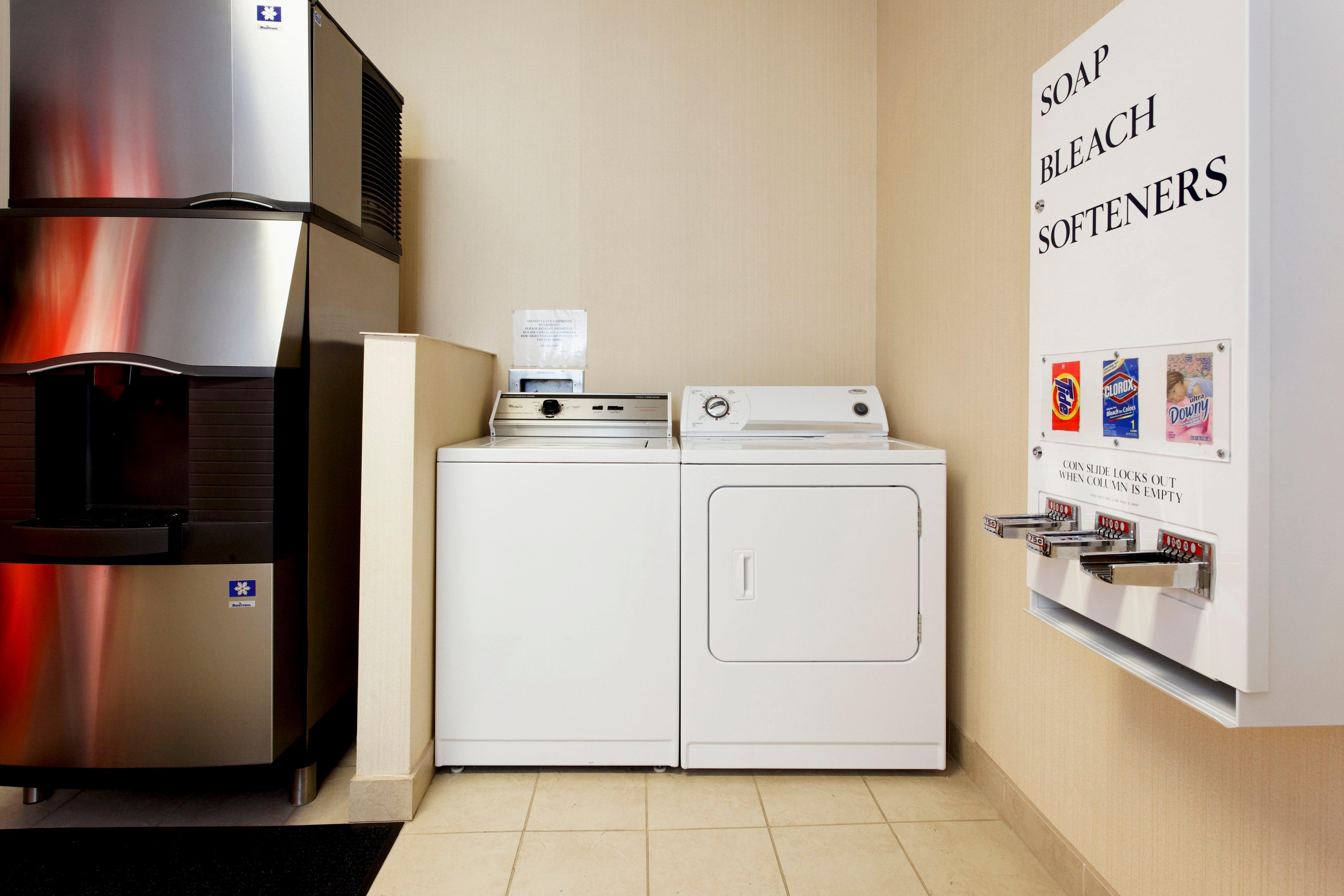 Holiday Inn Express Hotel & Suites Burleson - Fort Worth, An Ihg Hotel Buitenkant foto
